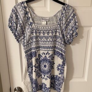 NorthStyle Women's Boho Peasant Babydoll Smocked Top Blue/White Size small